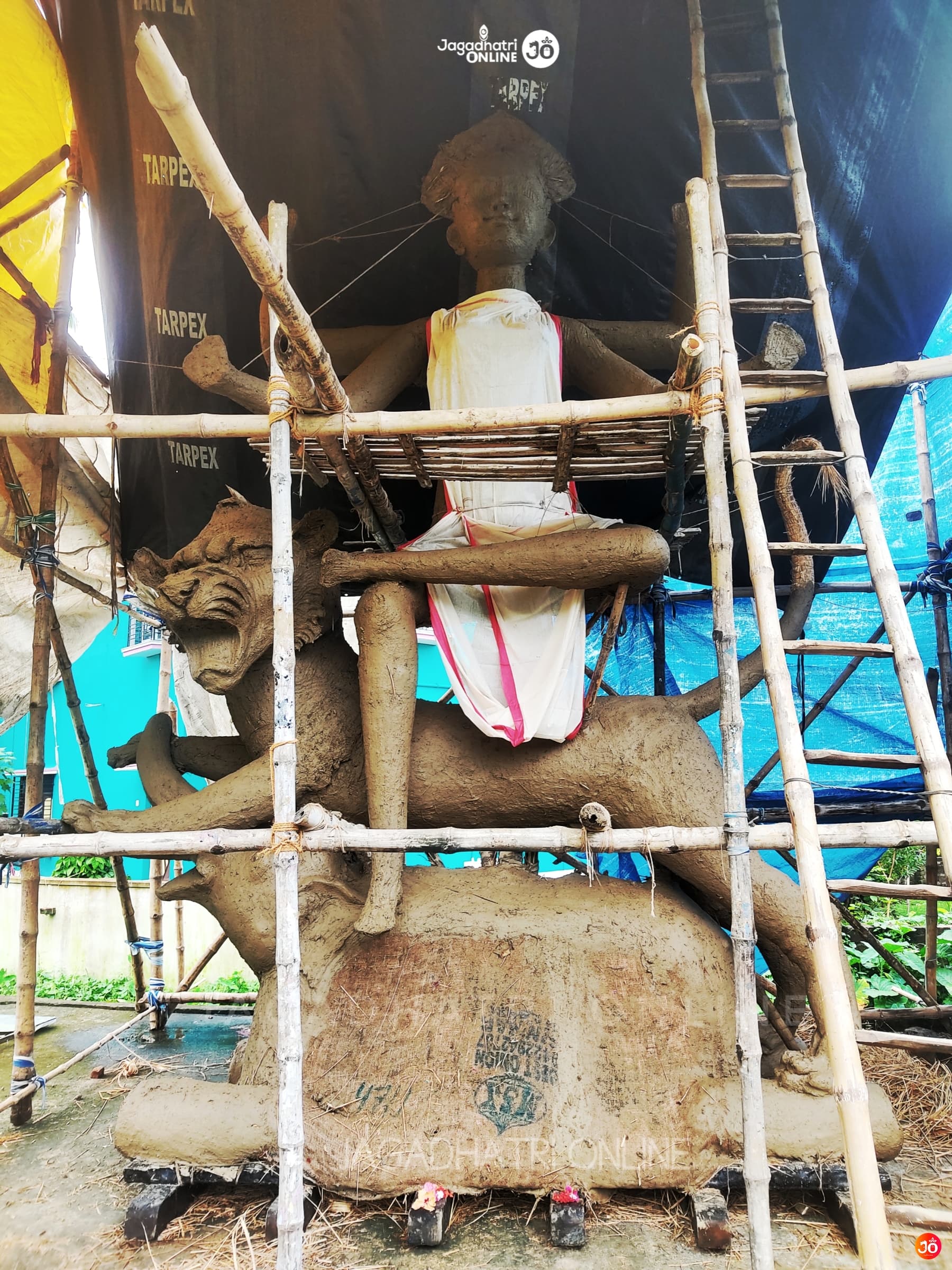 Khalisani Garerdhar Tematha